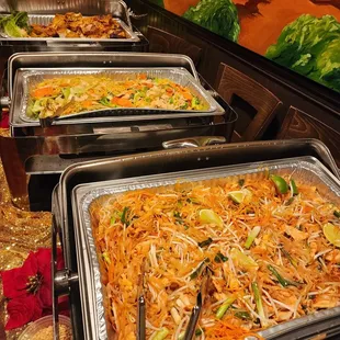 Pad thai, chow mein and that bbq ckn