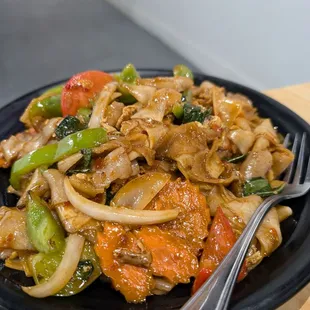 ramen and noodles, ramen, noodle dish, noodle soup, noodles, food