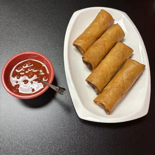 Egg Rolls (4)