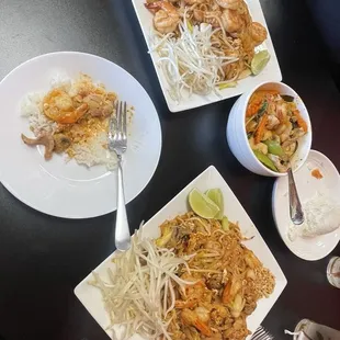 Pad Thai &amp; Red Curry
