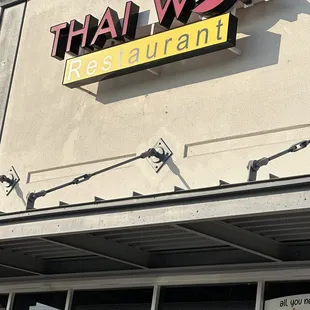 Thai Wok located on Culebra Rd.   Looks like they do a brisk takeout business.