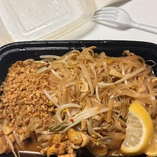 noodle dish, noodle soup, ramen, food, noodles, ramen and noodles