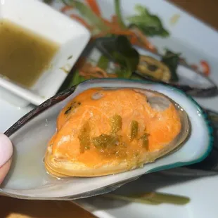 Don&apos;t sleep on the mussels! The spicy green seafood sauce that came with it was EVERYTHING!