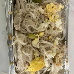 ramen and noodles, food