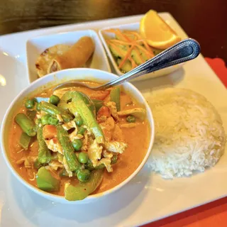L14. Panang Curry Lunch Special