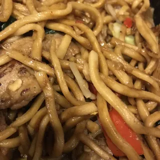 55 - Basil Chow Mein