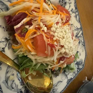 Green papaya salad