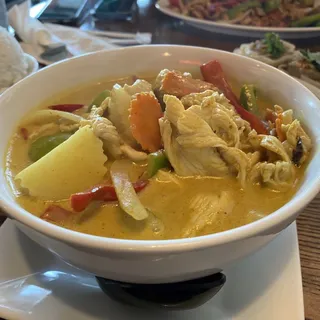 YELLOW CURRY