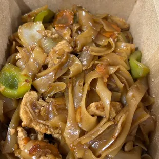 Drunken noodles to go