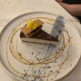 Smores Vegan Cheesecake by Deuxbelle