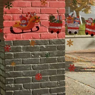 Thailand Restaurant has the Christmas spirit!