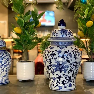 blue and white vases and lemons