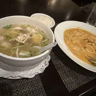 Wonton Soup with Chicken