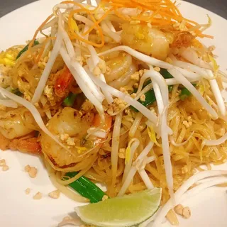 C8. Pat Thai Noodle