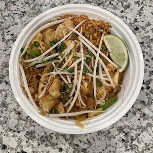 Chicken Pad Thai