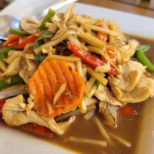 Spicy Basil with Chicken