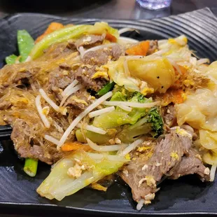 ramen and noodles, food