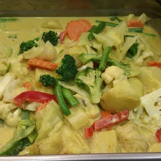 Yellow Veggie Tofu Curry a la Carte