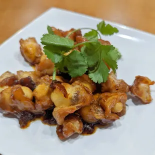 Chicken cartilage in tamarind sauce