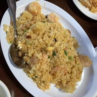 Pineapple Shrimp Fried Rice