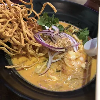 Khoa Soi