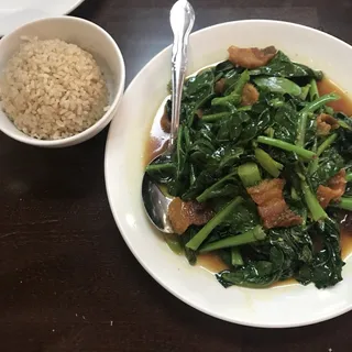 Crispy Pork with Chinese Broccoli