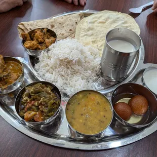 Chicken thali
