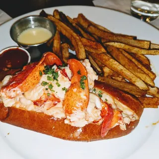 New England Lobster Roll