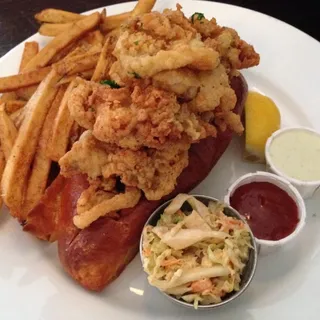 Rhode Island Whole Belly Clam Roll