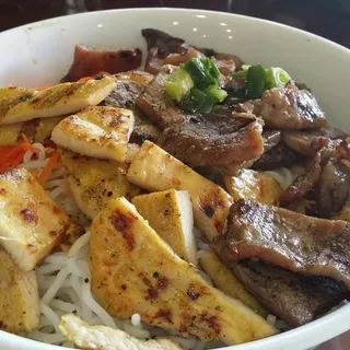 28. BBQ Noodle Plate