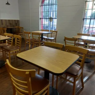Dine in seating