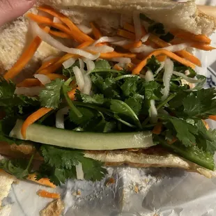Egg sandwich came with a lot of veggies
