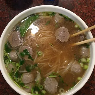 H6. Pho Bo Vien