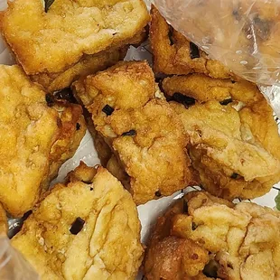 Fried onions tofu