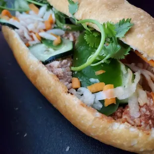 Xiu Mai Banh Mi