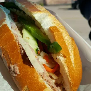 Banh mi dac biet.