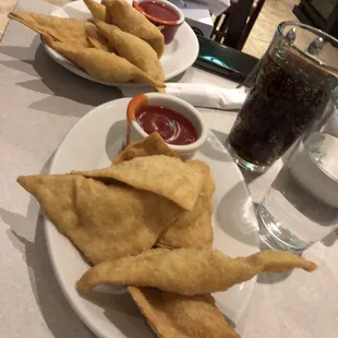 Cream cheese won tons