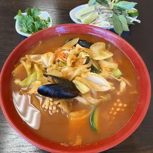 The best spicy oyster noodles in Korea Town!