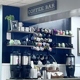 Coffee and tea bar