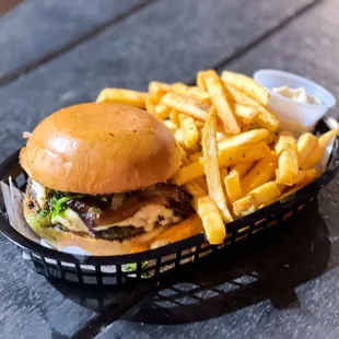 That Argentinian Burger with a side of truffle mayo for the fries - so good!!
