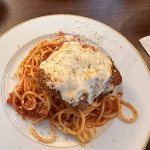 Chicken parmigiana with spaghetti