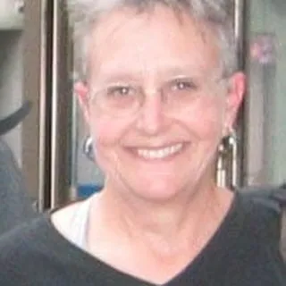 Lynne B.