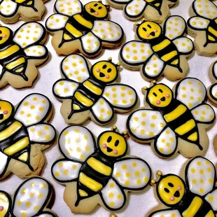 Bee cookies