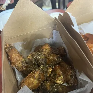 Seasoned wings