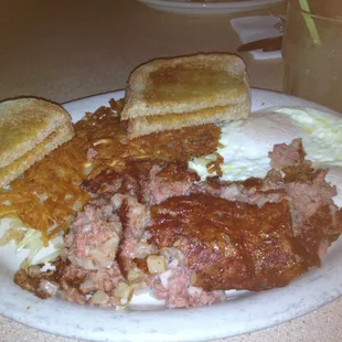 Corned beef hash, two eggs, hash browns, toast and a greyhound...what more could you want?!?!!