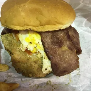 Turkey burger with turkey bacon and egg