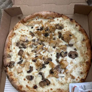 Chicken Garlic Pizza