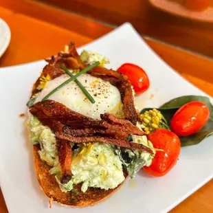 Avo Ricotta Toast