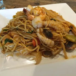 Spaghetti Kee-Mao Seafood