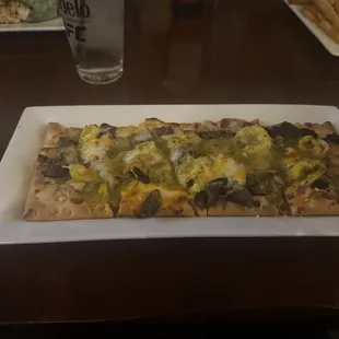 Steak flatbread